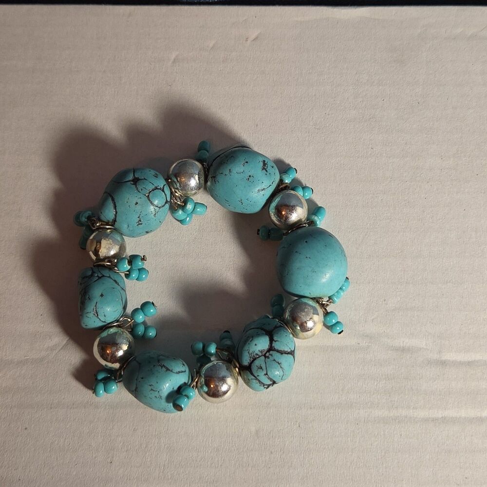 Chunky Faux Turquoise Silver Tone Stretch Bracelet Boho Y2K NWOT - Picture 4 of 16